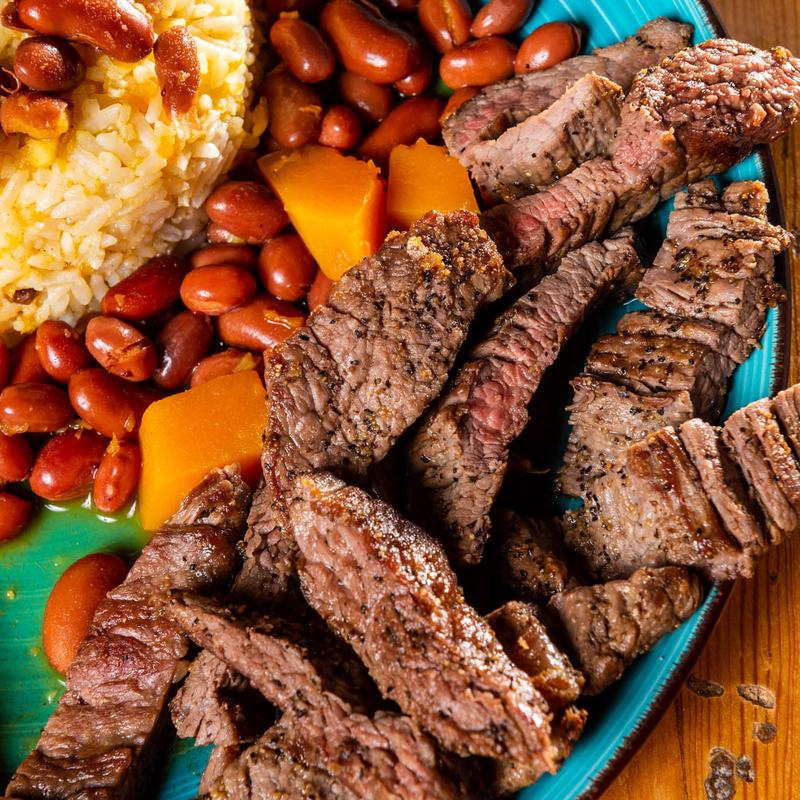 Koki Buenos Aires plate with steak tips and pink beans